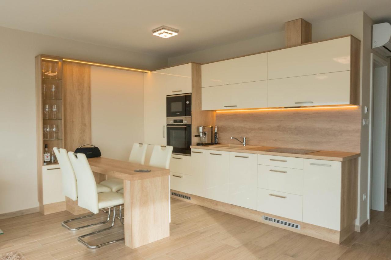 Heaven'S Gate Apartment Фоньод Экстерьер фото